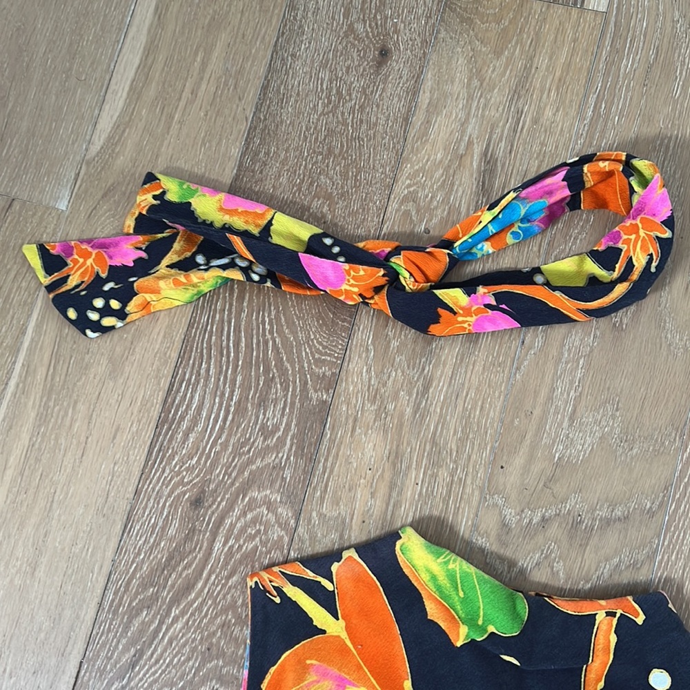 Vintage High Neck Romper - Picture 3 of 10